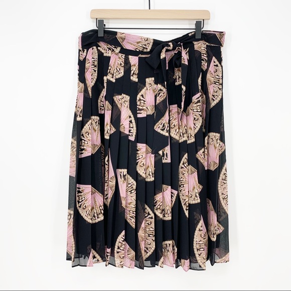 Ann Taylor Fan Floral Side Tie Pleated Skirt - Picture 2 of 7